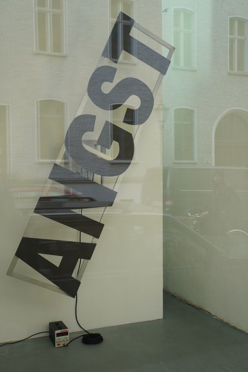 Angst. Kunst-Installation Berlin-Weekly.com